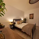 Le Monde - Amazing 5bdr In Downtown * 브라티슬라바