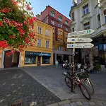 Le Monde - Amazing 5bdr In Downtown 아파트 브라티슬라바