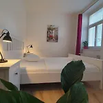 Le Monde - Amazing 5bdr In Downtown 아파트 브라티슬라바