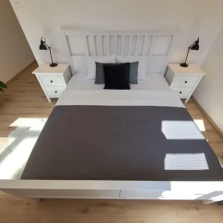 Apartament Le Monde - Amazing 5bdr In Downtown Bratysława