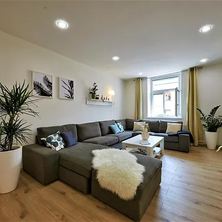 Le Monde - Amazing 5bdr In Downtown Bratislava