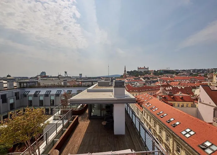 Le Monde - Amazing 5bdr In Downtown * Bratislava