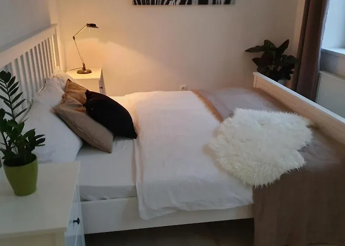 Le Monde - Amazing 5bdr In Downtown ブラチスラヴァ