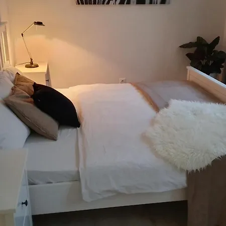 Le Monde - Amazing 5bdr In Downtown ברטיסלאבה