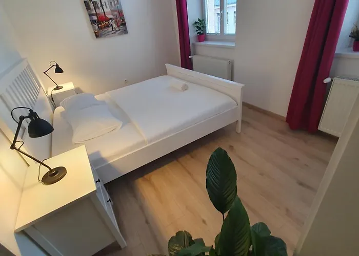 Le Monde - Amazing 5bdr In Downtown Lejlighed
