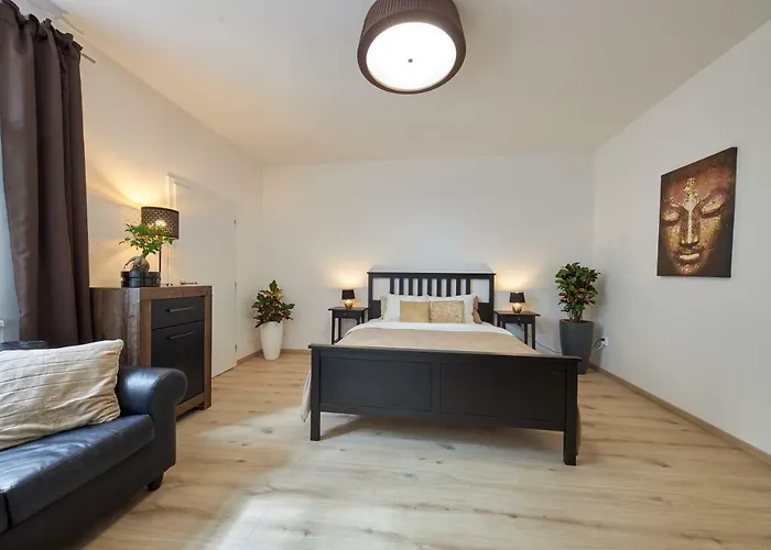 Le Monde - Amazing 5bdr In Downtown * Bratislava